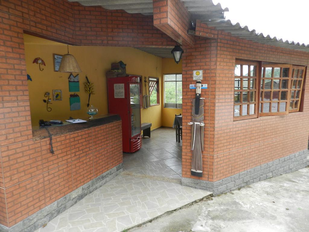 Pousada Hospedaria Santa Clara 산타 리타 데 하쿠틴가 외부 사진
